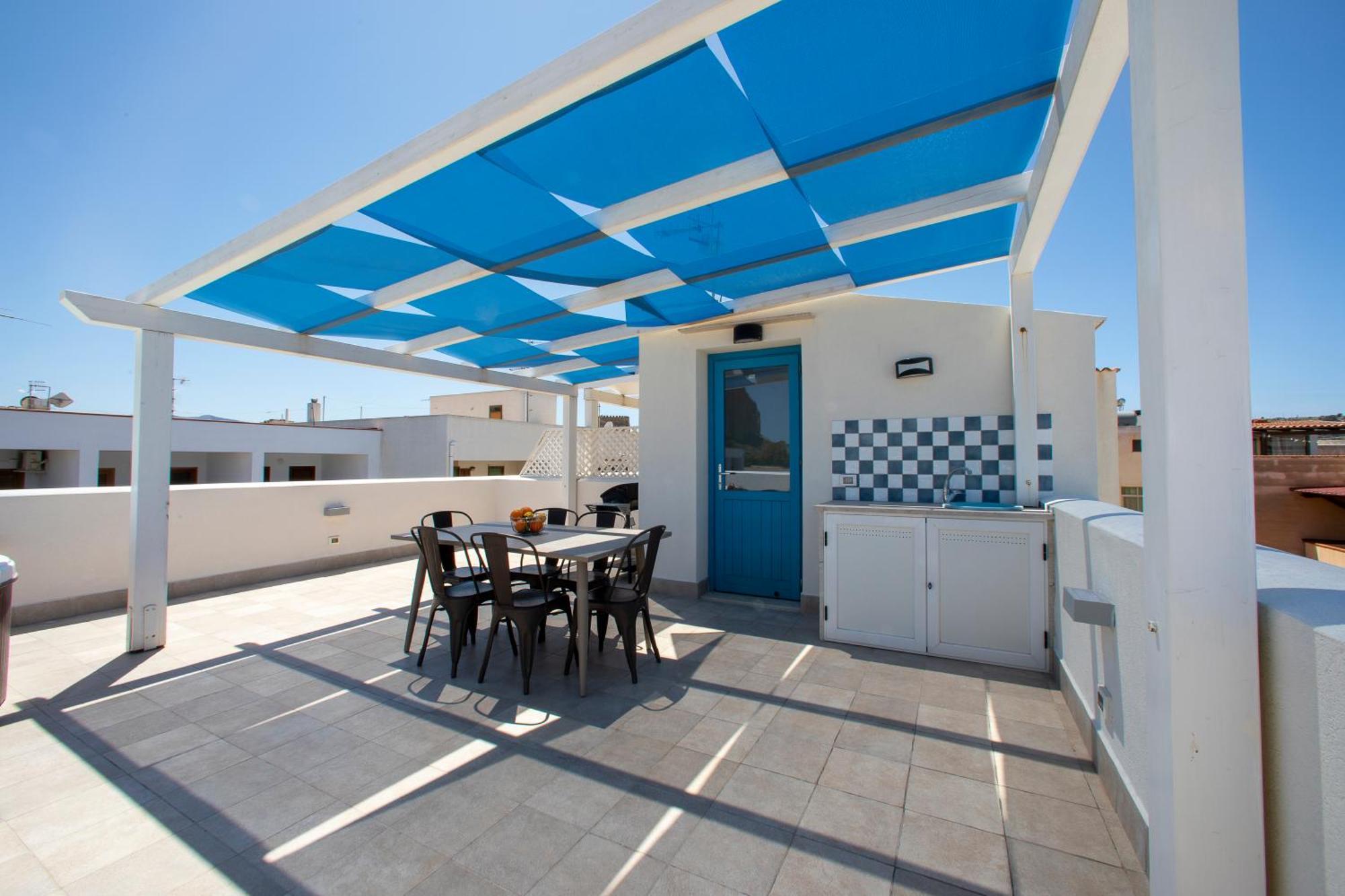 Itaca E Medea - Appartamenti Con Idromassaggio In Terrazza San Vito Lo Capo Exterior photo